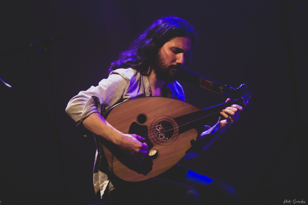 Lire la suite à propos de l’article Stages automnales – Chant Géorgien, Percussions, Musique modale & makam, Polyphonies Corses